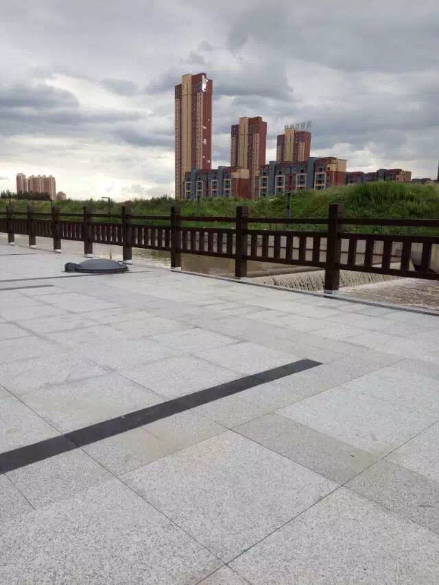 1588836474188952.jpg 1.8米仿木護欄 (15).JPG