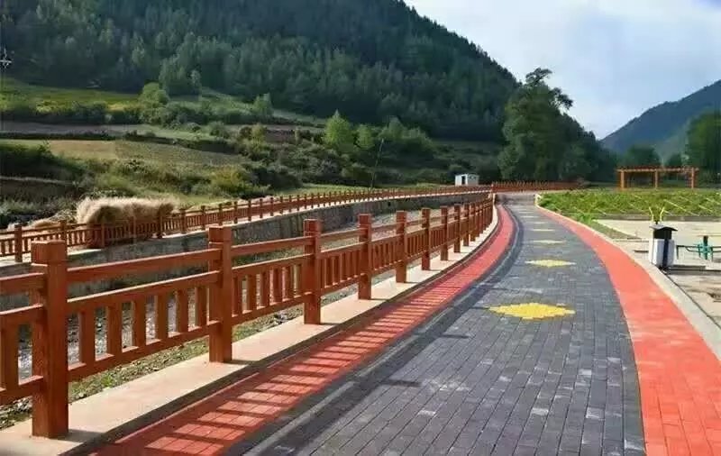 1588836476291970.jpg 1.8米仿木護(hù)欄 (4).jpg